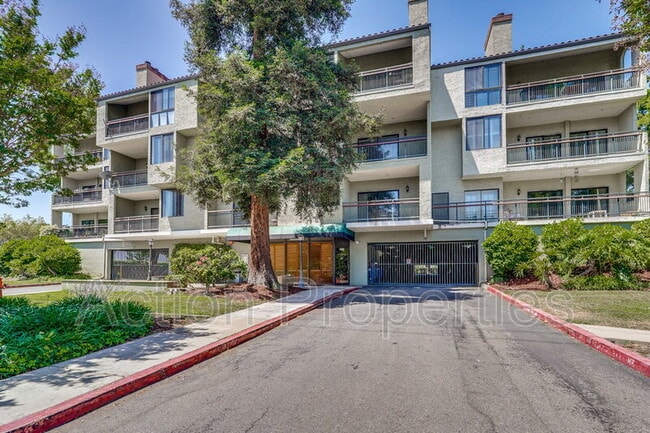 Building Photo - 2200 Agnew Rd