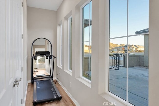 Building Photo - 17066 Takipi Rd