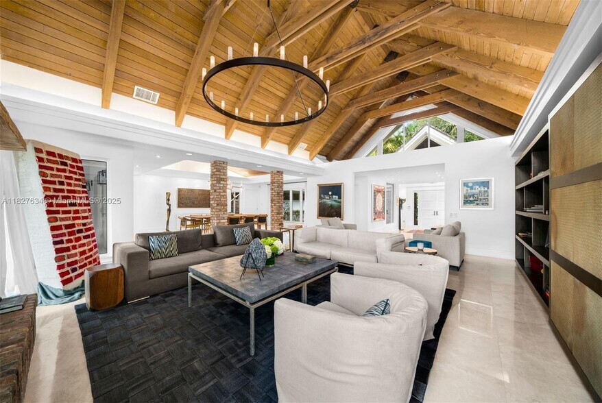 Building Photo - 9000 Arvida Dr