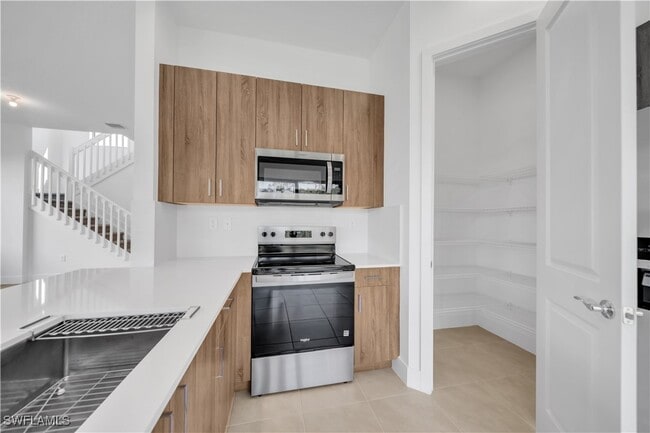 Building Photo - 5832 Agostino Way