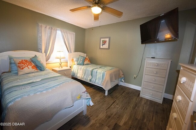 Building Photo - 1571 S Atlantic Ave