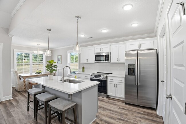 Building Photo - Latitude 32