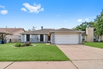 Building Photo - 18703 Lippizaner Dr