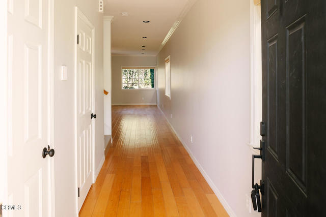 Building Photo - 2409 Olive Ave