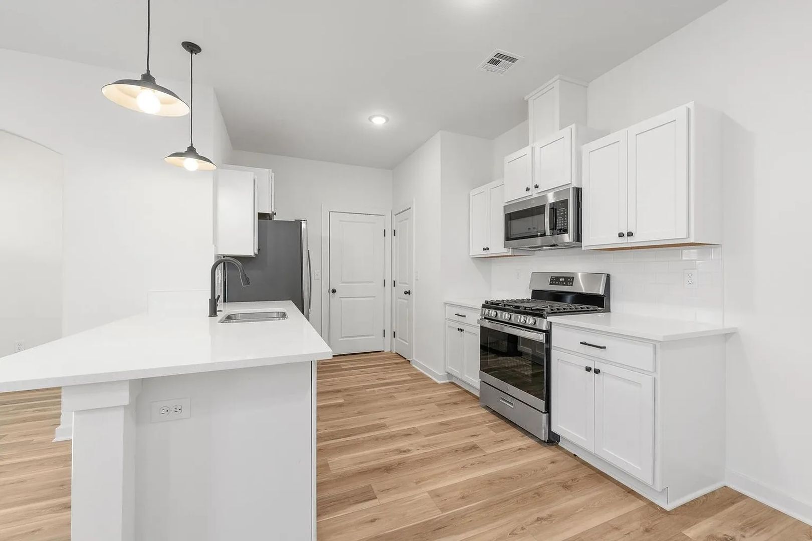 Building Photo - 2327 S Spg Hl Ct