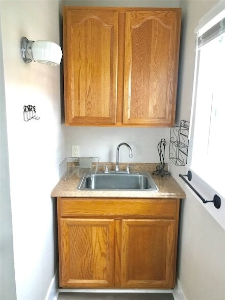 Building Photo - 4025 Avenue R