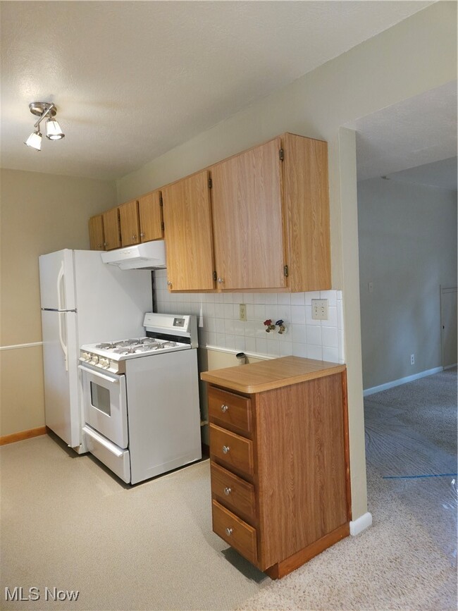 Building Photo - 1382 9th St