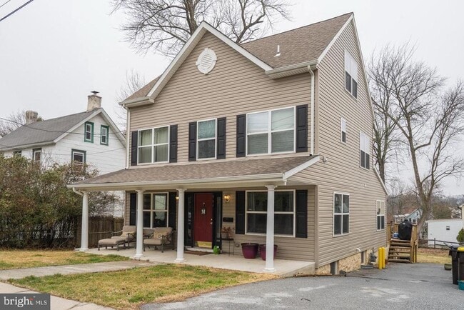 Primary Photo - 994 Upper Gulph Rd