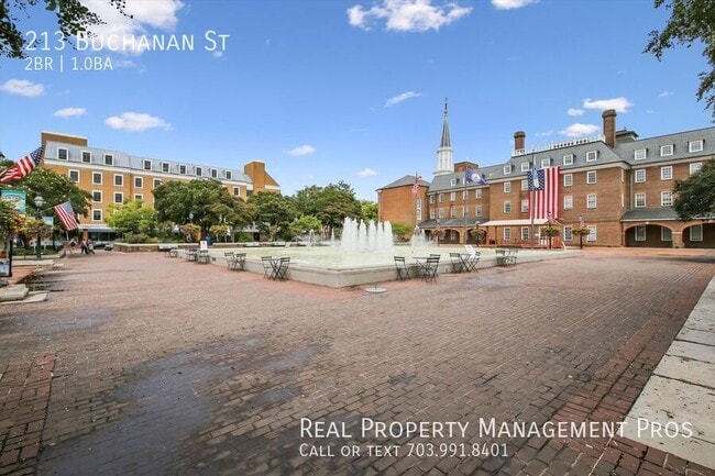 Building Photo - 213 Buchanan St
