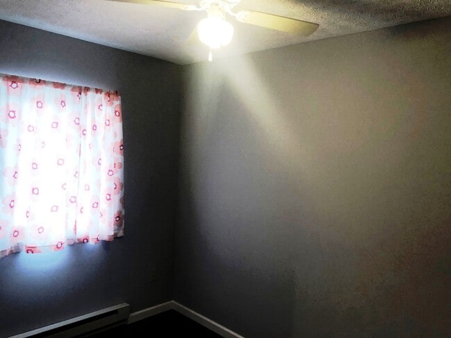 Building Photo - 520 - 1136-38 Delos