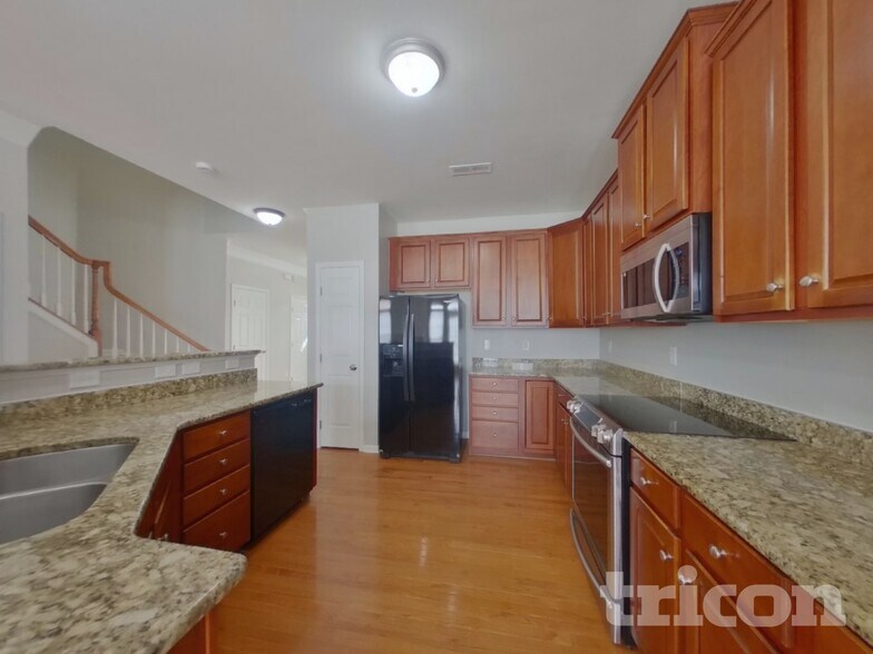 Building Photo - 20539 Harbor View Dr