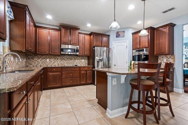 Building Photo - 11725 Paddock Gates Dr