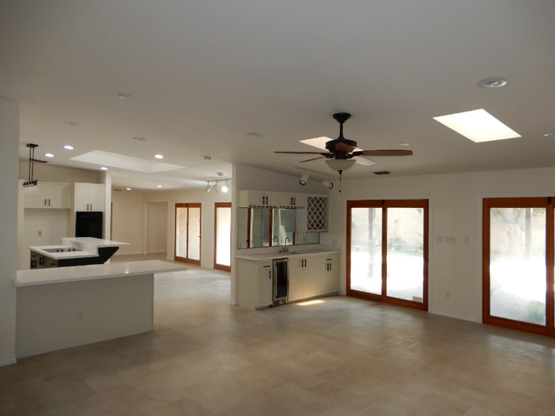 Building Photo - 609 N McColl Cir