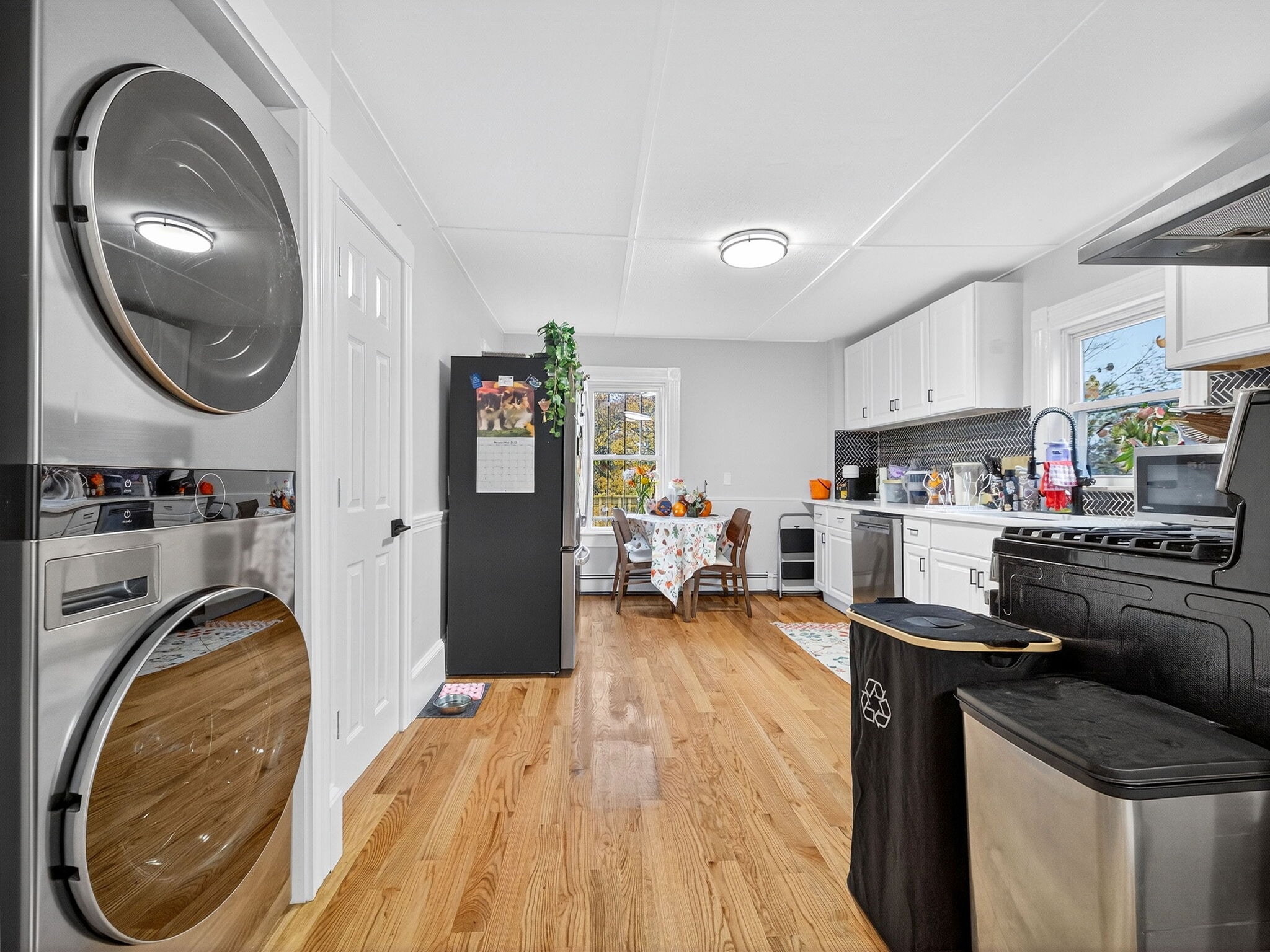 Building Photo - 114 Woodstock St