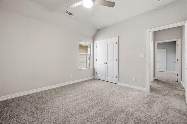 Building Photo - 1233 Texas Ash Ln