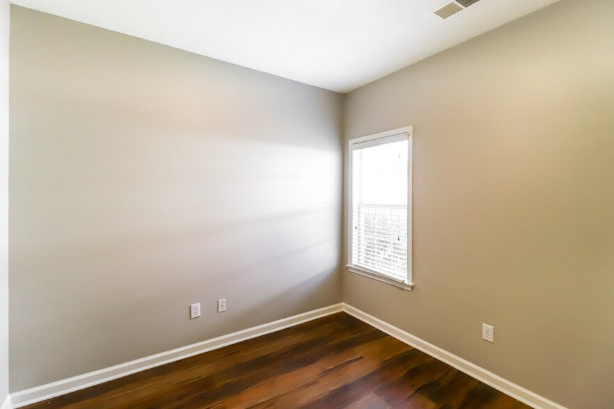 Building Photo - 9165 Acadia Pl