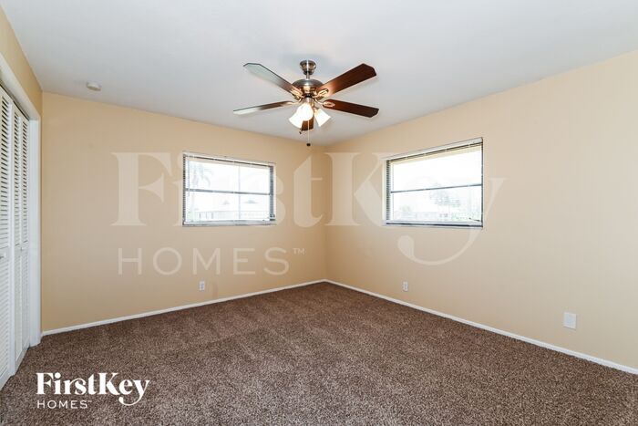 Building Photo - 2511 Broad Ranch Dr