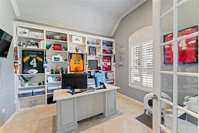 Building Photo - 3312 Westover Dr