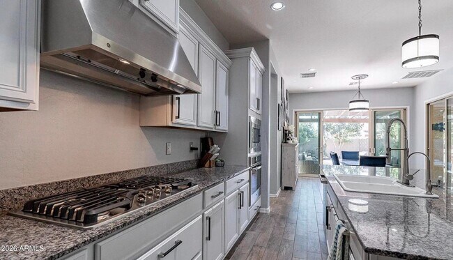 Building Photo - 3767 E Lantana Dr