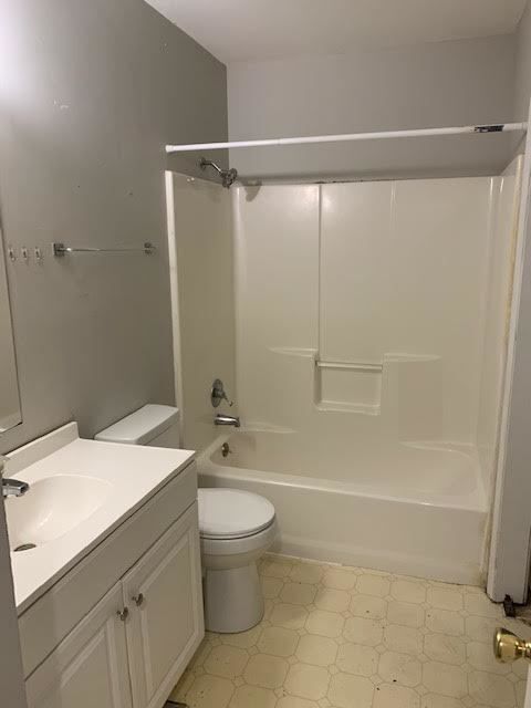 Building Photo - 1507 Ashland Dr