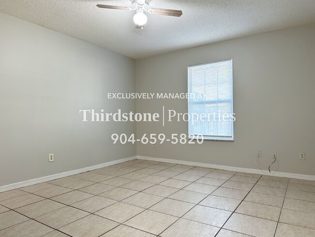 Building Photo - 7611 Indian Lakes Dr