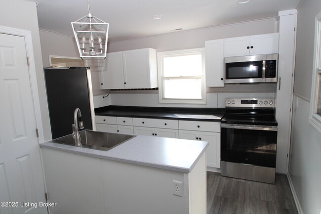 Building Photo - 226 Flamingo Dr