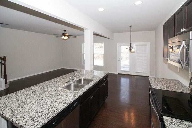 Building Photo - 1415 Brookmere Way