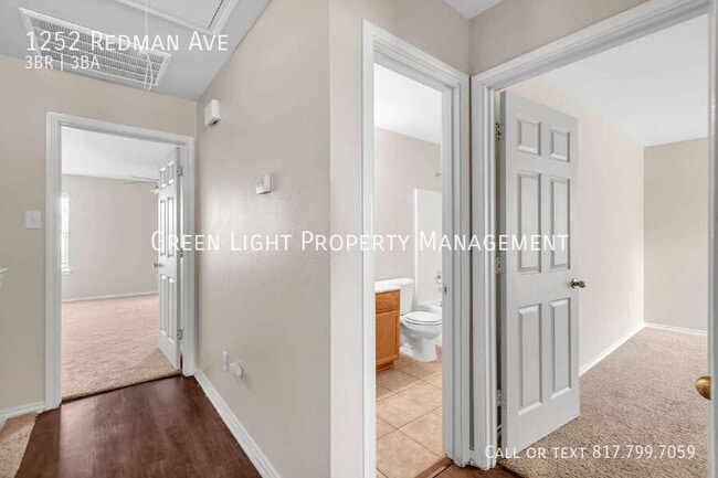 Building Photo - 1252 Redman Ave