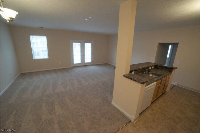 Building Photo - 3512 Aqua Marine Blvd