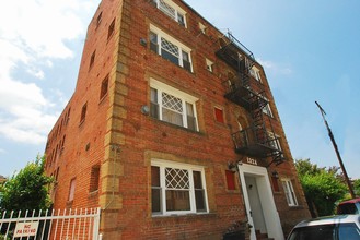 Building Photo - Vista Calumet