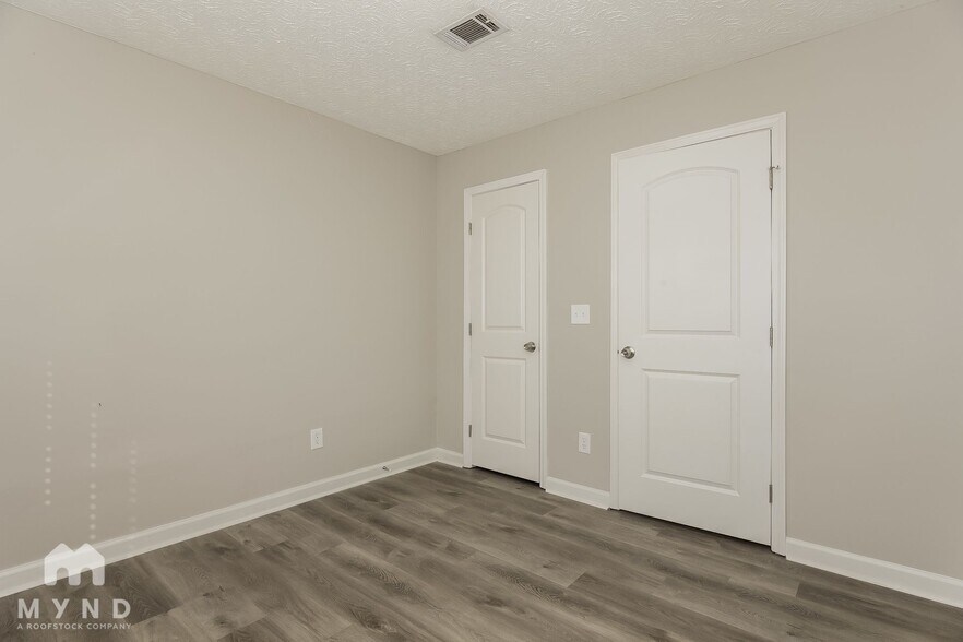 Building Photo - 10314 Wisteria Ln