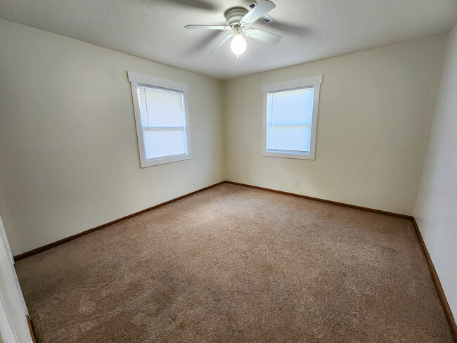 Bedroom 1 - 600 S Missouri Ave