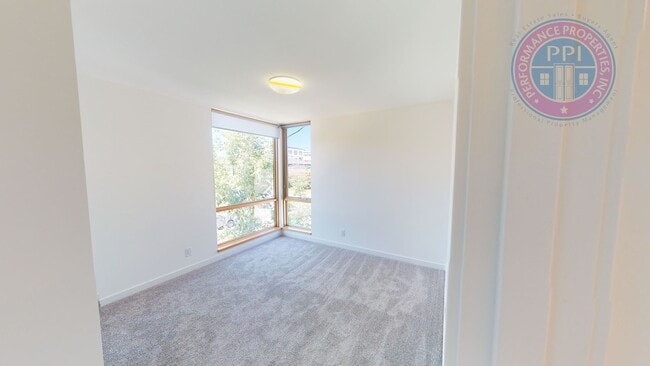 Building Photo - gre8437