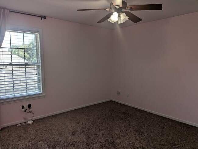 Building Photo - 4108 Cedar Crest Ln