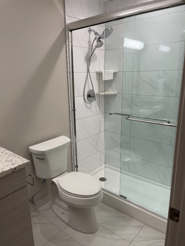 Building Photo - 1417 W9th St