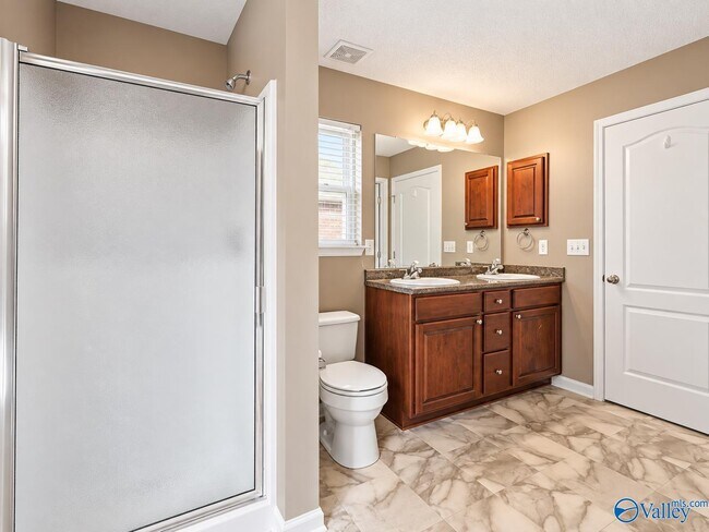 Building Photo - 409 Summer Cove Cir NW