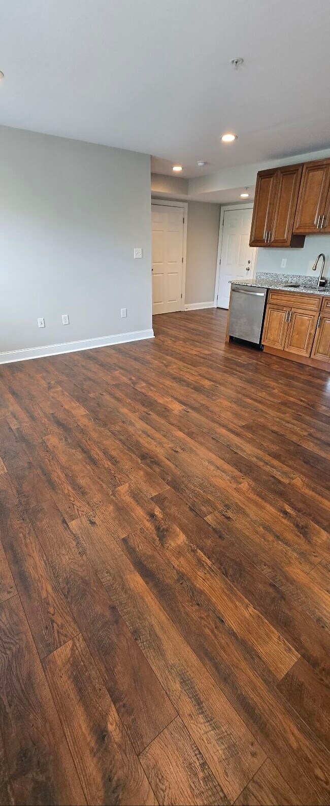 Building Photo - 25 S 2nd St