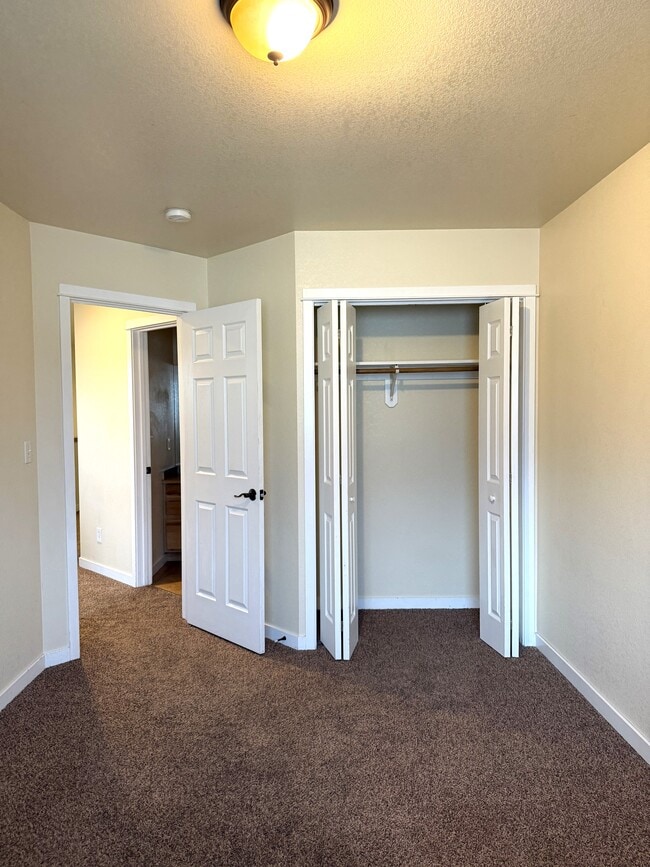 Building Photo - 205 Cooperative Way