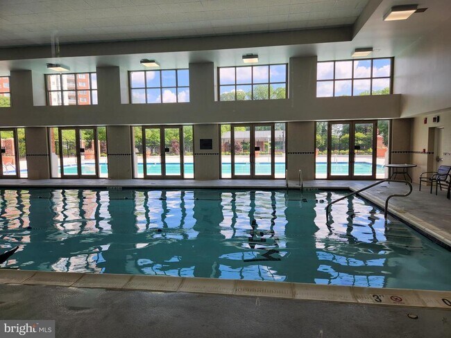 Building Photo - 5809 Nicholson Ln