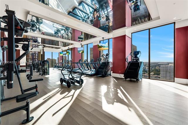 Building Photo - 11 NE 6th St