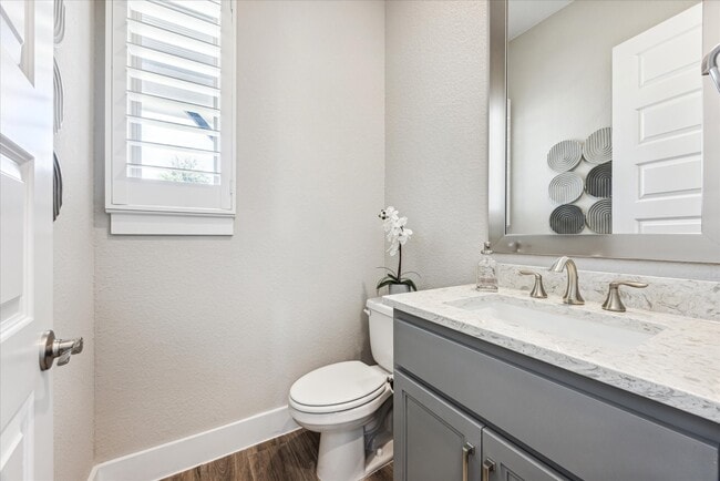 Building Photo - 6821 Little Serenity Cove