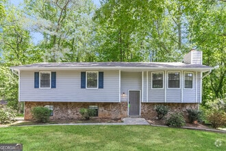 Building Photo - 1576 Ember Cir SW