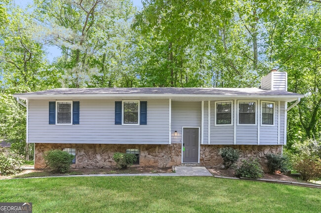 Primary Photo - 1576 Ember Cir SW