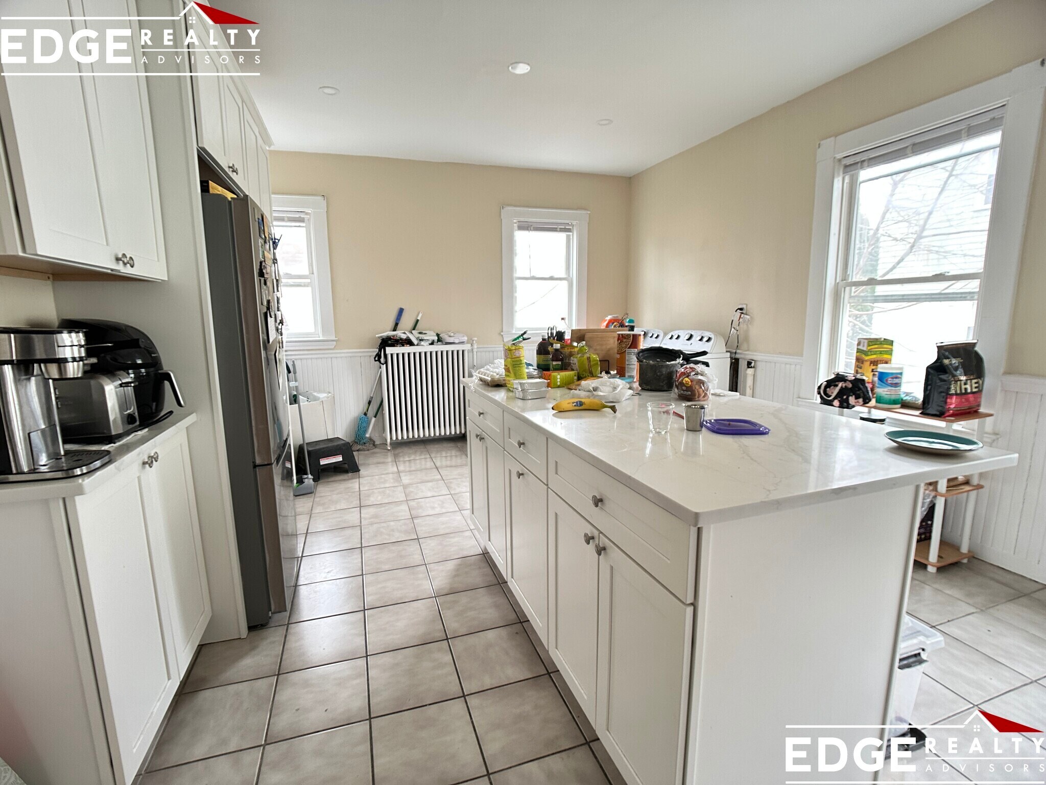 Building Photo - 15 Bennett St