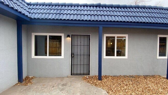 Primary Photo - 12120 Menaul Blvd NE