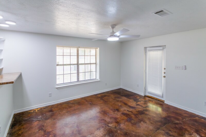 Building Photo - 1629 Park Pl