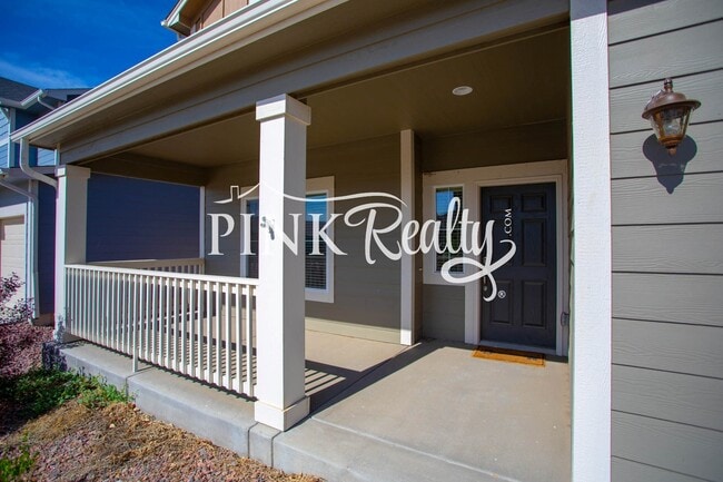 Building Photo - Gorgeous 2 Story Home in Lorson Ranch!!