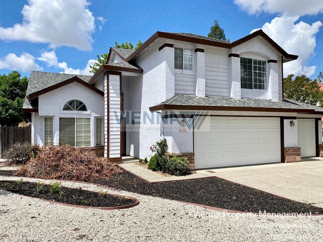 Primary Photo - 5608 Glen Oaks Dr