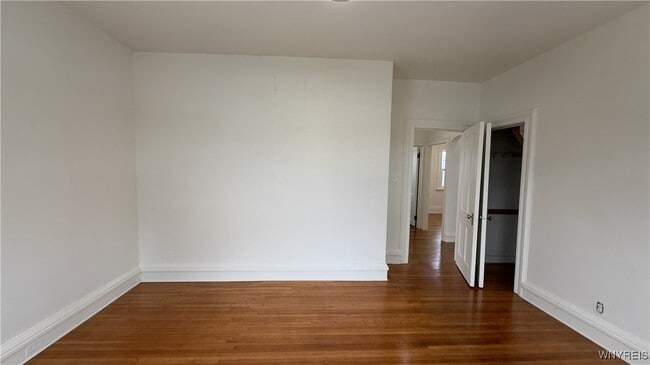 Building Photo - 204 Union St