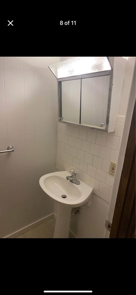 Building Photo - 1425 Manville Rd